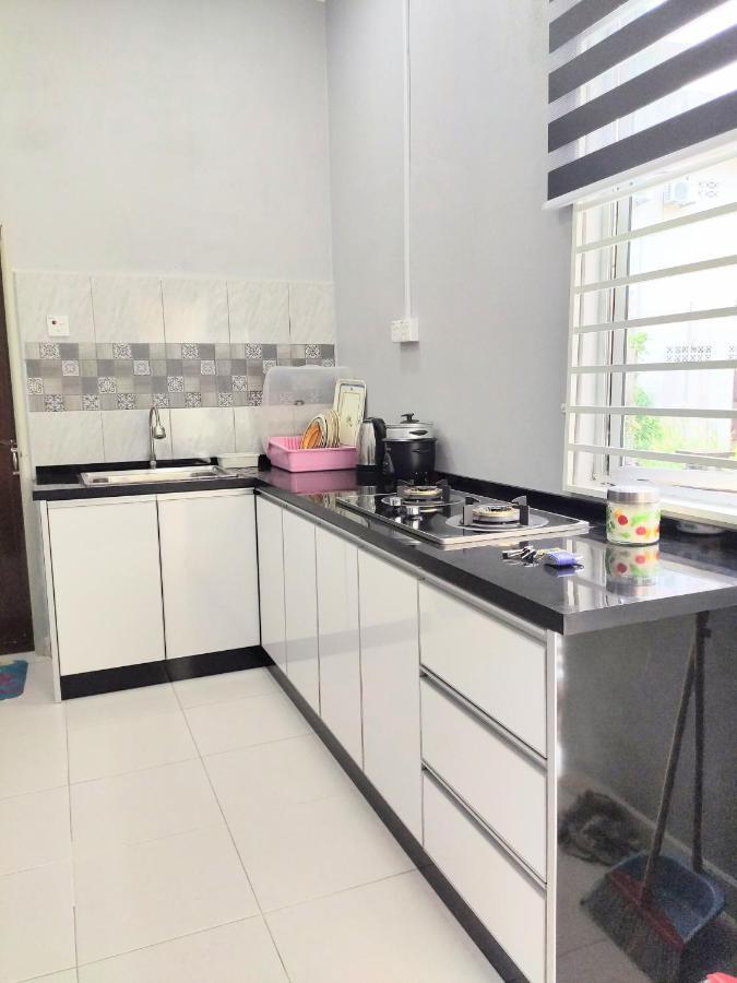 Private Pool Cassa Dinies, Wifi , Bbq,10 Pax Villa Rantau Panjang Dış mekan fotoğraf