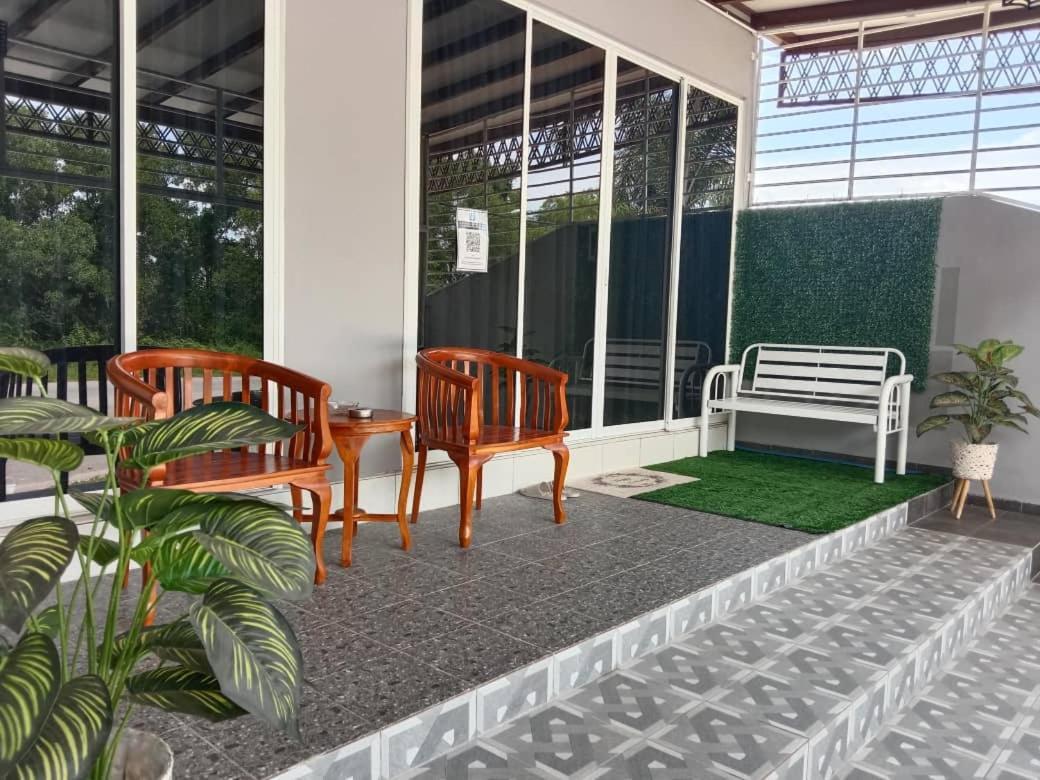 Private Pool Cassa Dinies, Wifi , Bbq,10 Pax Villa Rantau Panjang Dış mekan fotoğraf