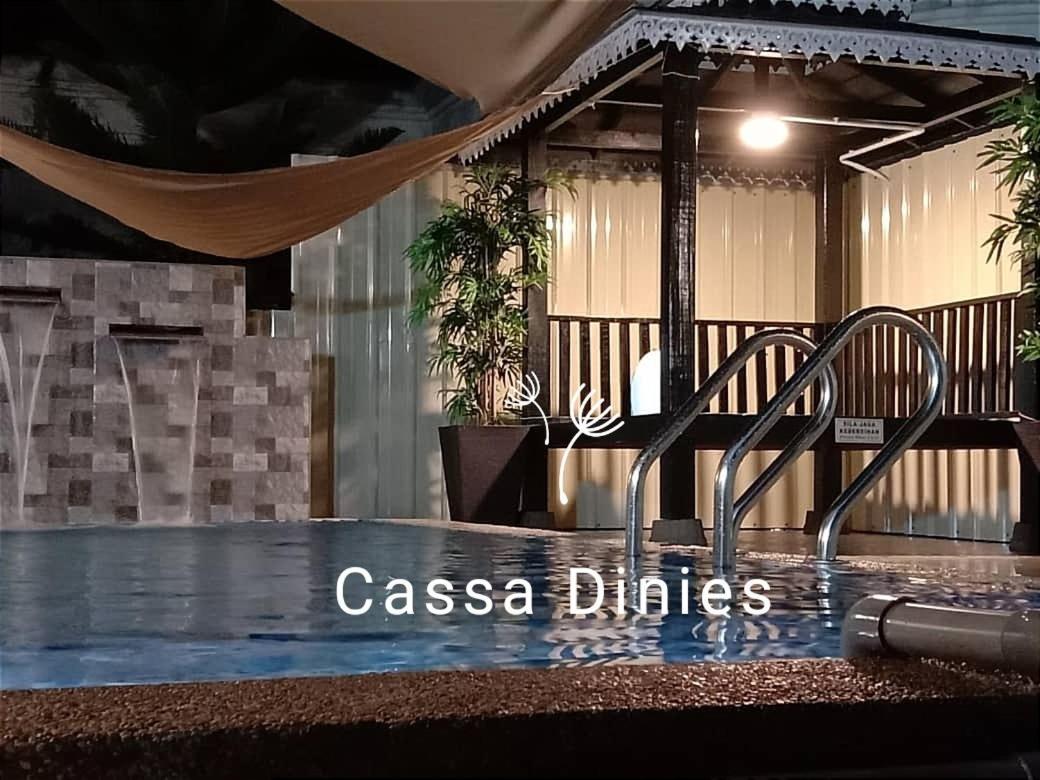 Private Pool Cassa Dinies, Wifi , Bbq,10 Pax Villa Rantau Panjang Dış mekan fotoğraf