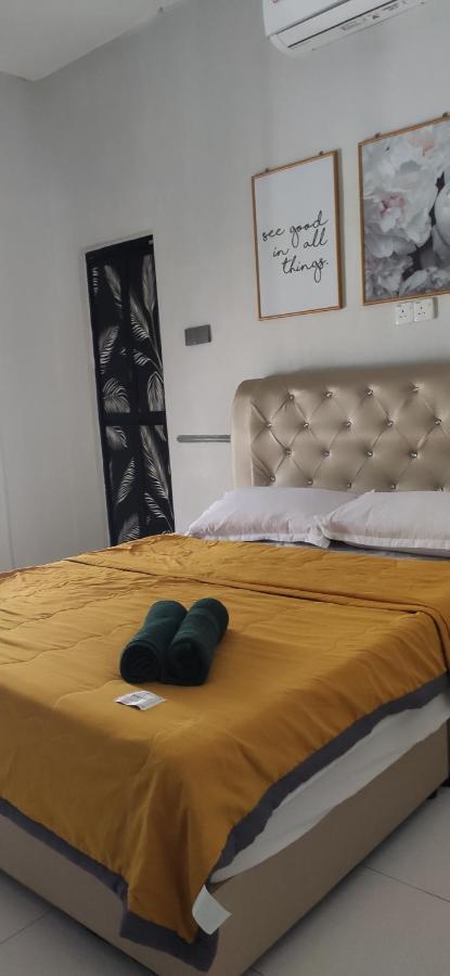 Private Pool Cassa Dinies, Wifi , Bbq,10 Pax Villa Rantau Panjang Dış mekan fotoğraf