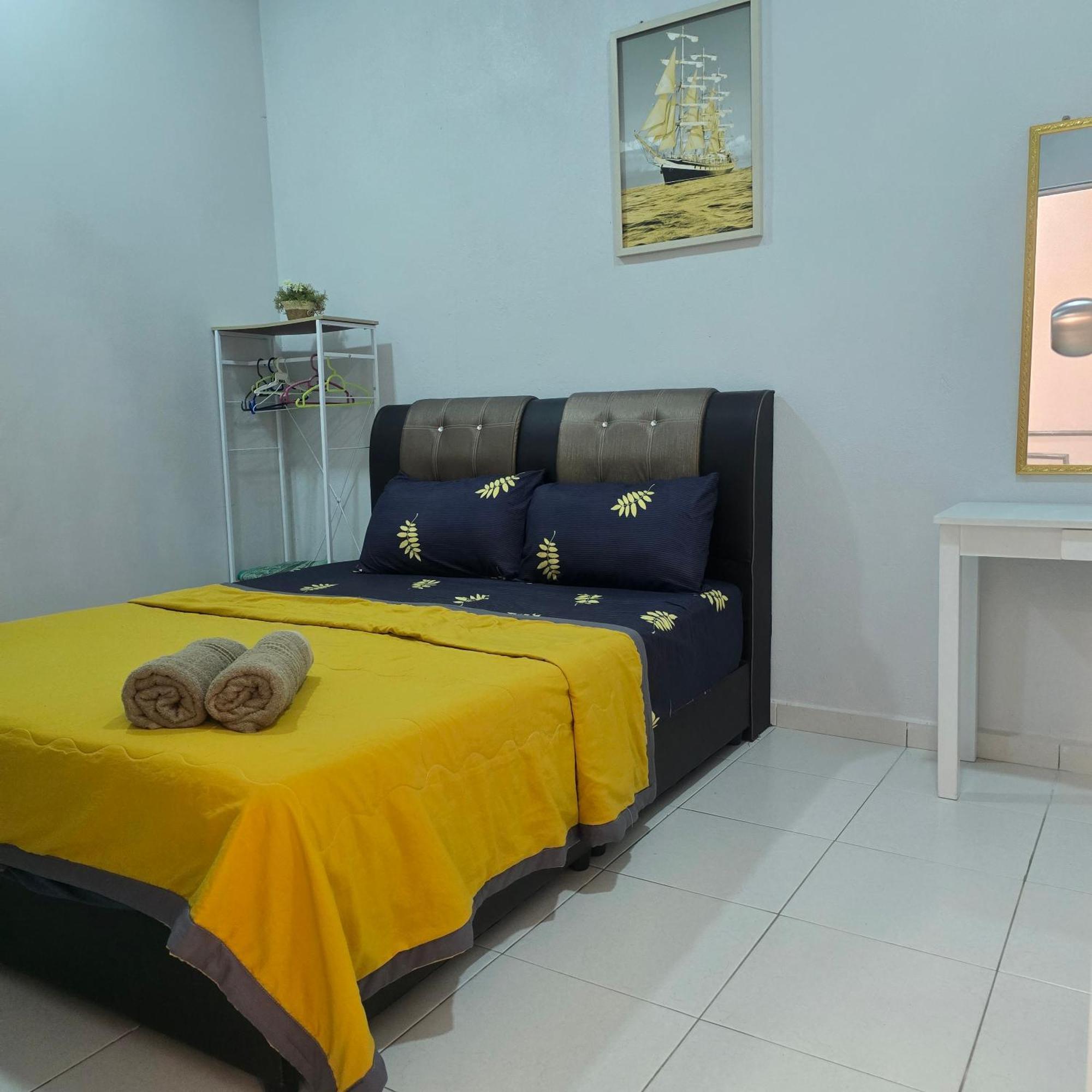 Private Pool Cassa Dinies, Wifi , Bbq,10 Pax Villa Rantau Panjang Dış mekan fotoğraf